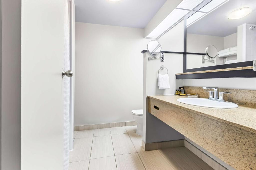 Koupelna v ubytování Best Western Plus Mont-Laurier