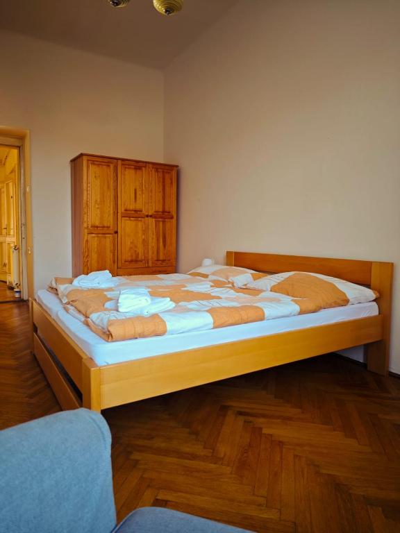Postel nebo postele na pokoji v ubytování APARTAMENT CIESZYN