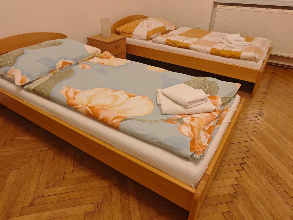 Postel nebo postele na pokoji v ubytování APARTAMENT CIESZYN