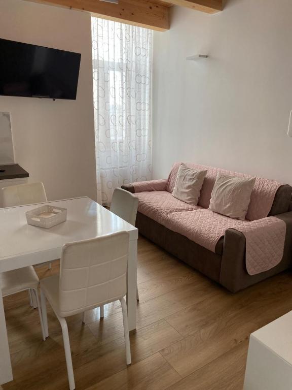 Część wypoczynkowa w obiekcie B&b Porta Arpana- Camere & Appartamenti Deluxe in centro