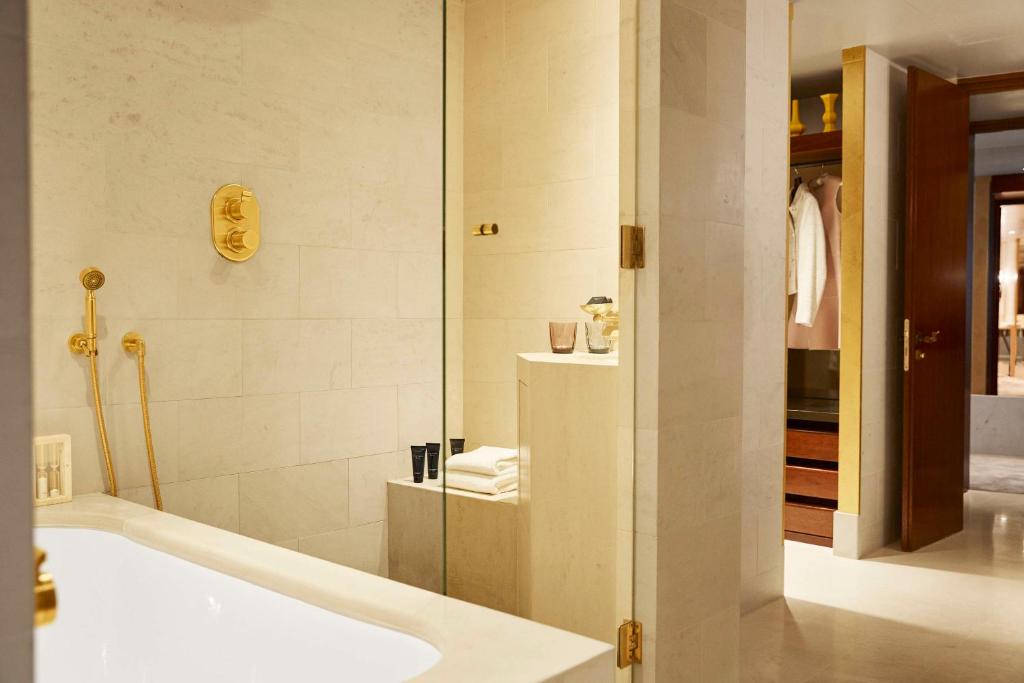 Park Hyatt Paris - Vendôme - Resim 29