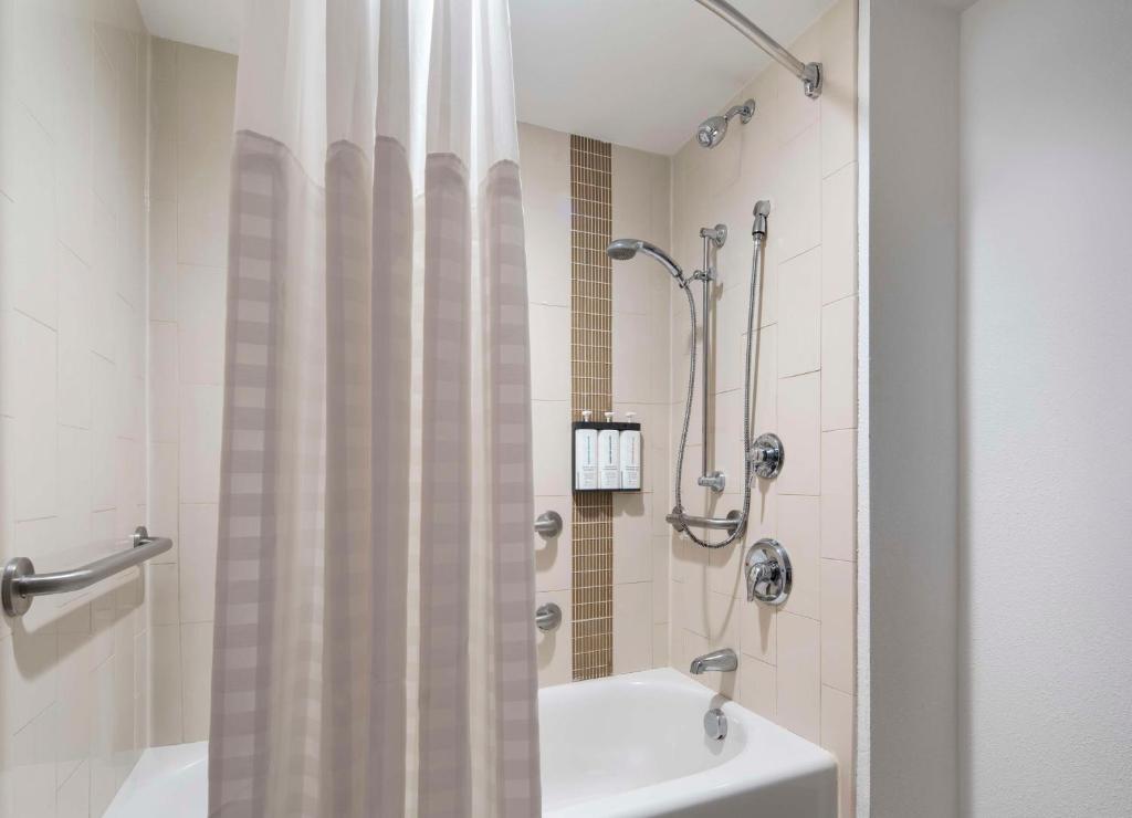 Koupelna v ubytování Hyatt Place - Secaucus