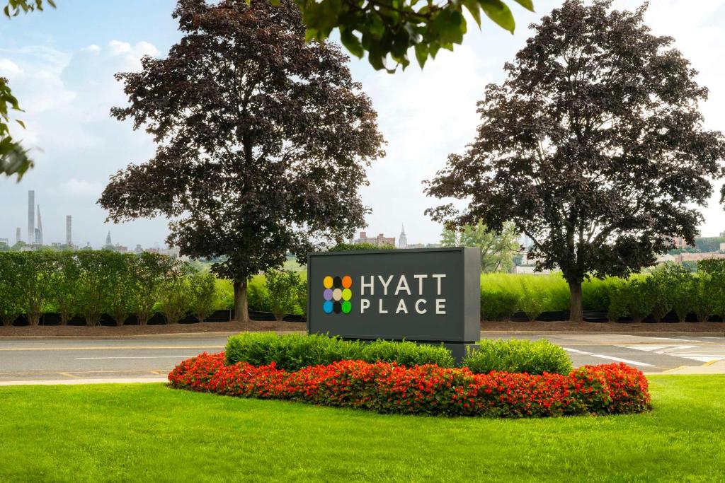 Zahrada ubytování Hyatt Place - Secaucus
