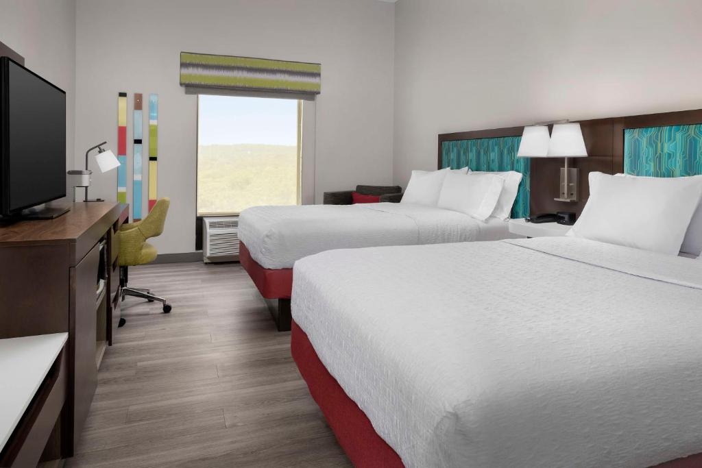 Hampton Inn Birmingham I-65/Lakeshore Drive photo