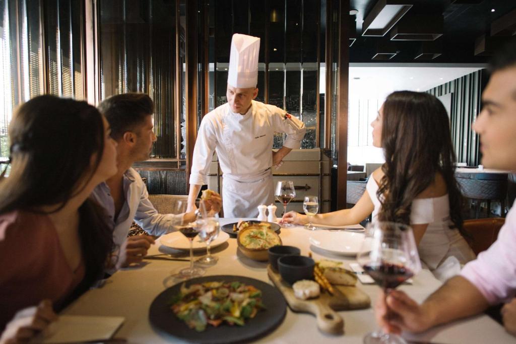 Hilton Sukhumvit Bangkok - Resim 20