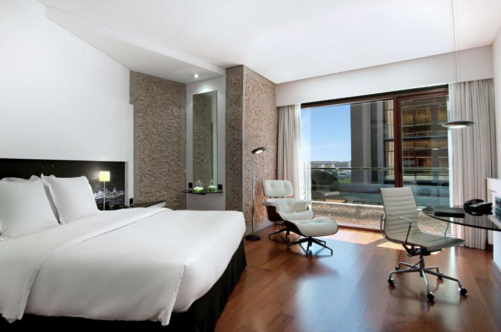 Hilton Madrid Airport - Resim 27