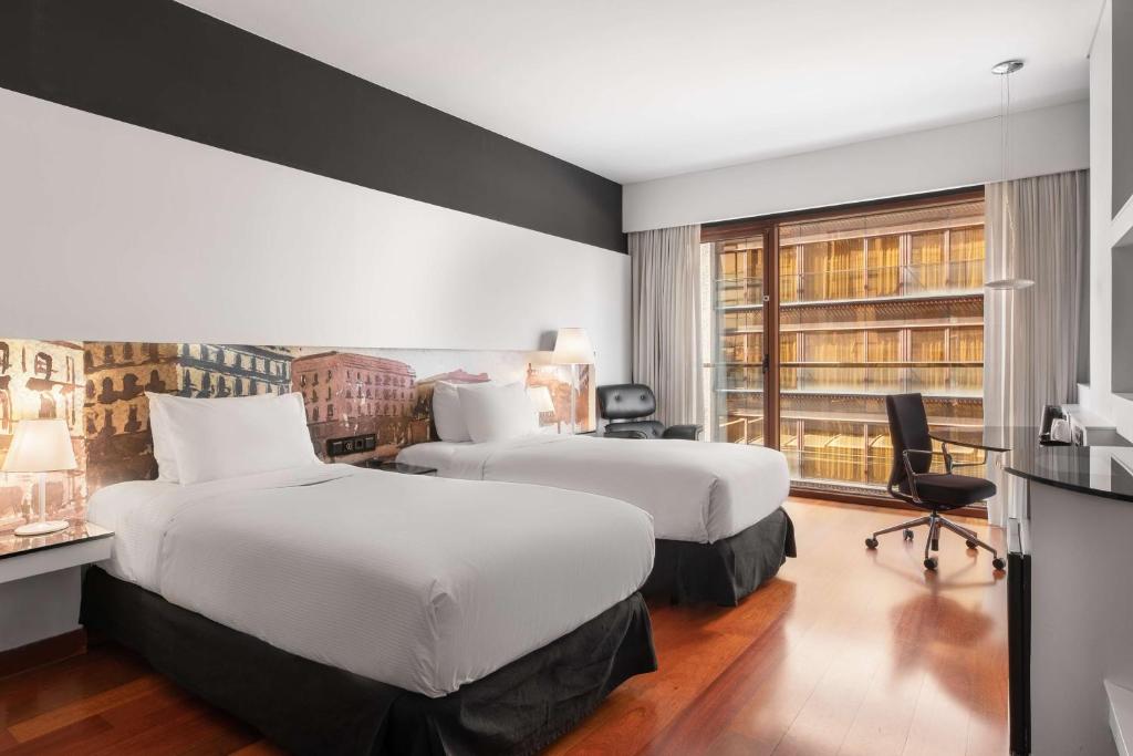 Hilton Madrid Airport - Resim 37