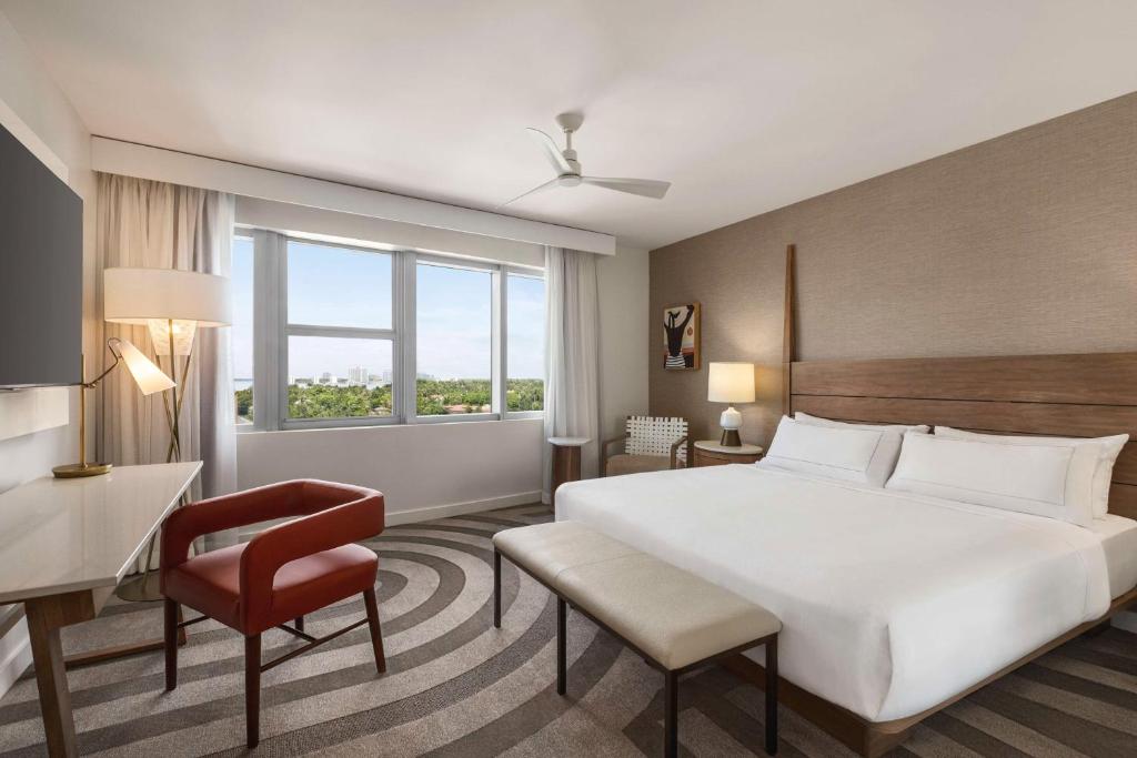 Hilton Cabana Miami Beach Resort - 