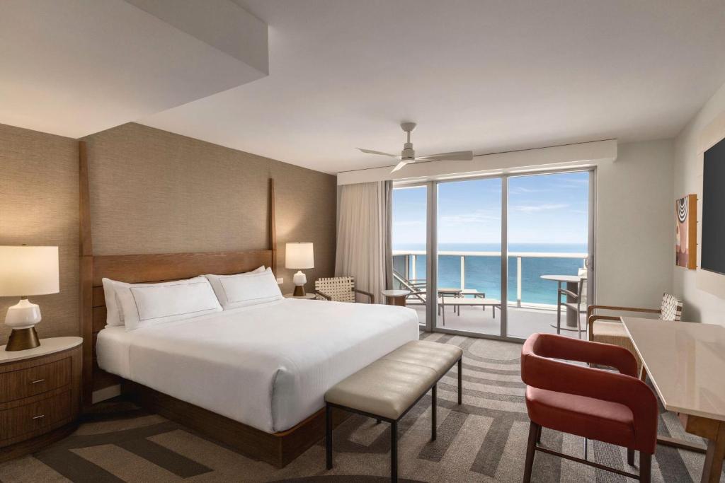 Hilton Cabana Miami Beach Resort - 