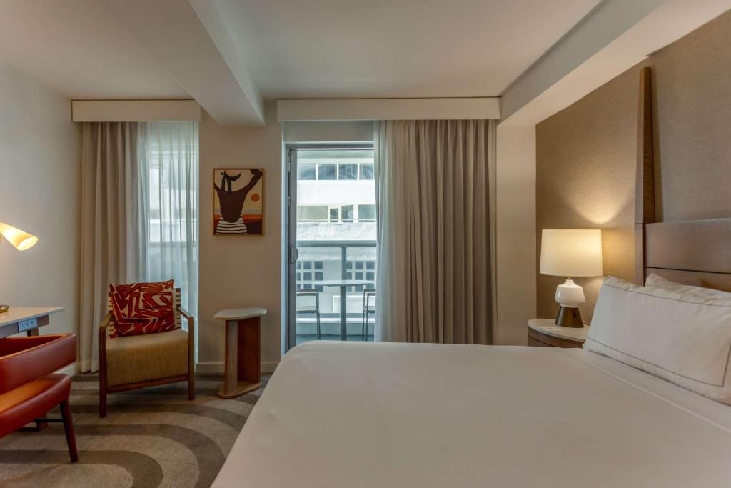 Hilton Cabana Miami Beach Resort - 