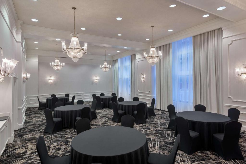 Hilton Pennywell St Louis at the Arch photo