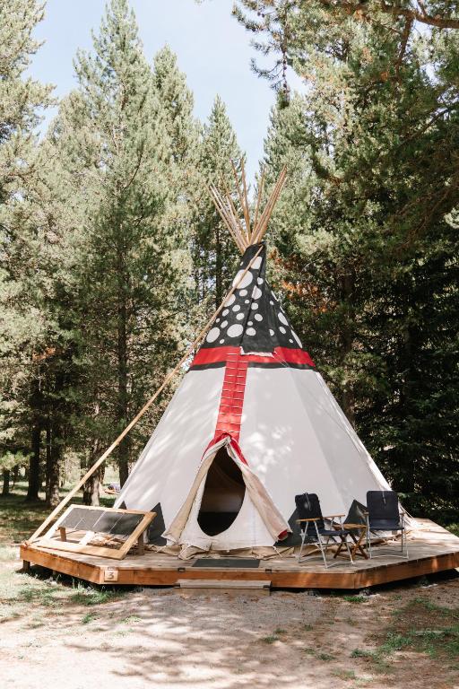 Fotografie z fotogalerie ubytování Starlight Retreat Yellowstone v destinaci Island Park
