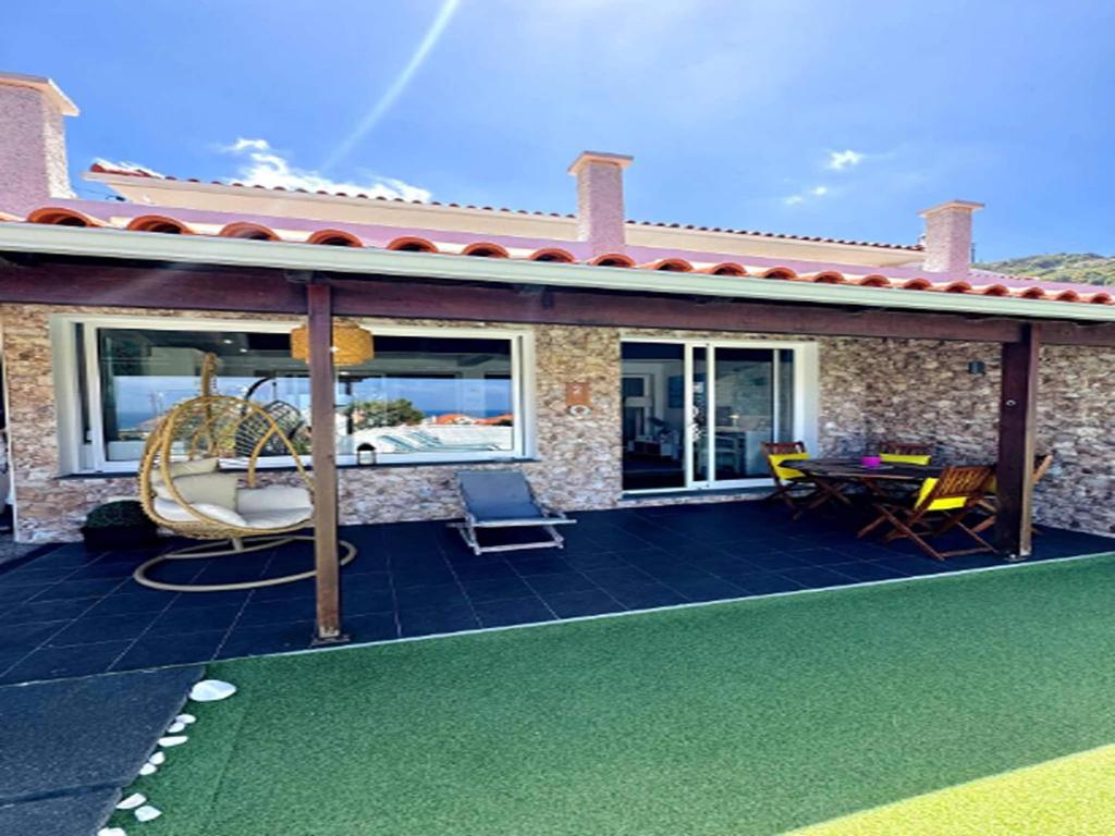 Fotografie z fotogalerie ubytování Villa in Porto da Cruz with Ocean Views v destinaci Porto da Cruz