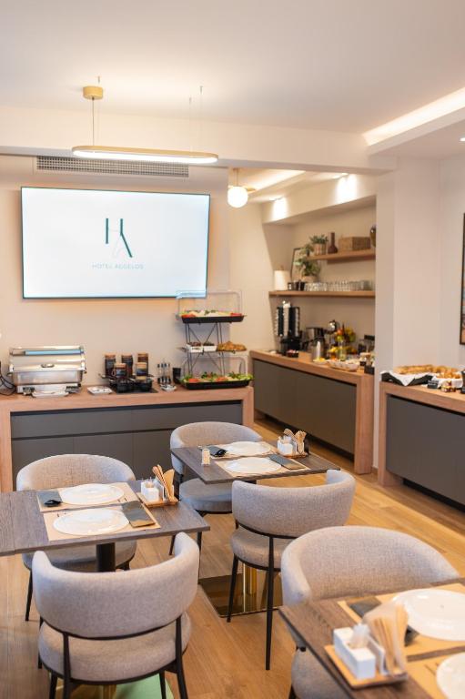 Kuchyňa alebo kuchynka v ubytovaní Aggelos Hotel