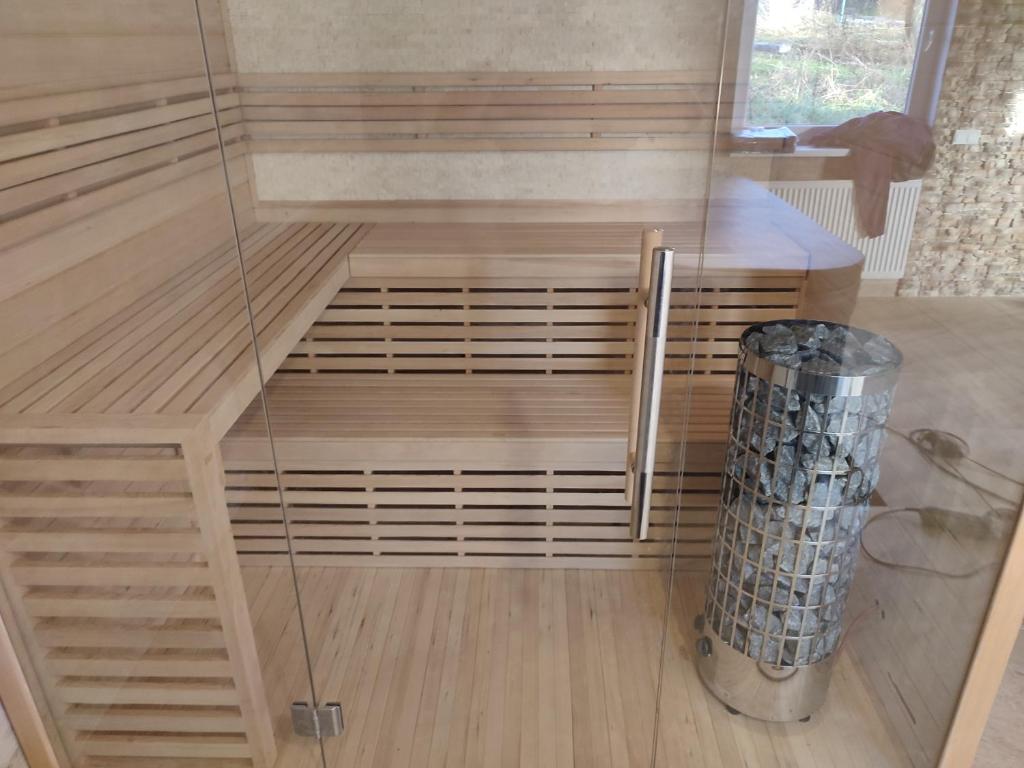 Zdjęcie z galerii obiektu NEZNAŠOVY*** Restaurant-Penzion w mieście Vrhaveč