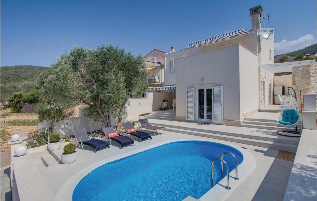 Amazing Home In Martinscica