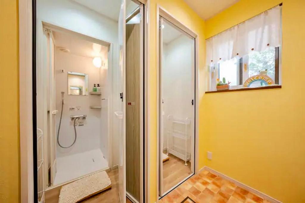Koupelna v ubytování Guesthouse Murabito