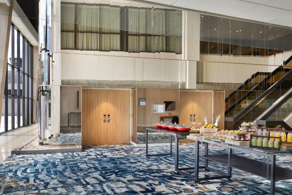 Delta Hotels Calgary Airport In-Terminal - Resim 42