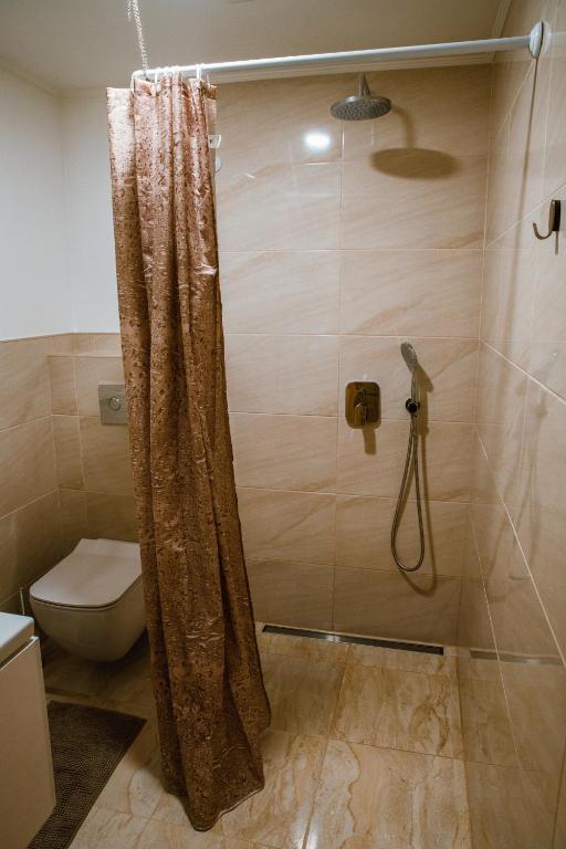 Kaimo turizmo sodyba Kukarskė - Twin Room With Extra Bed