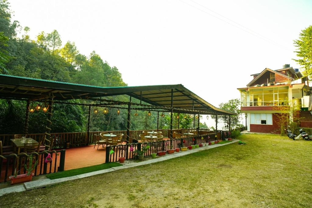 Zahrada ubytování In The Nature's Lap by Sajog
