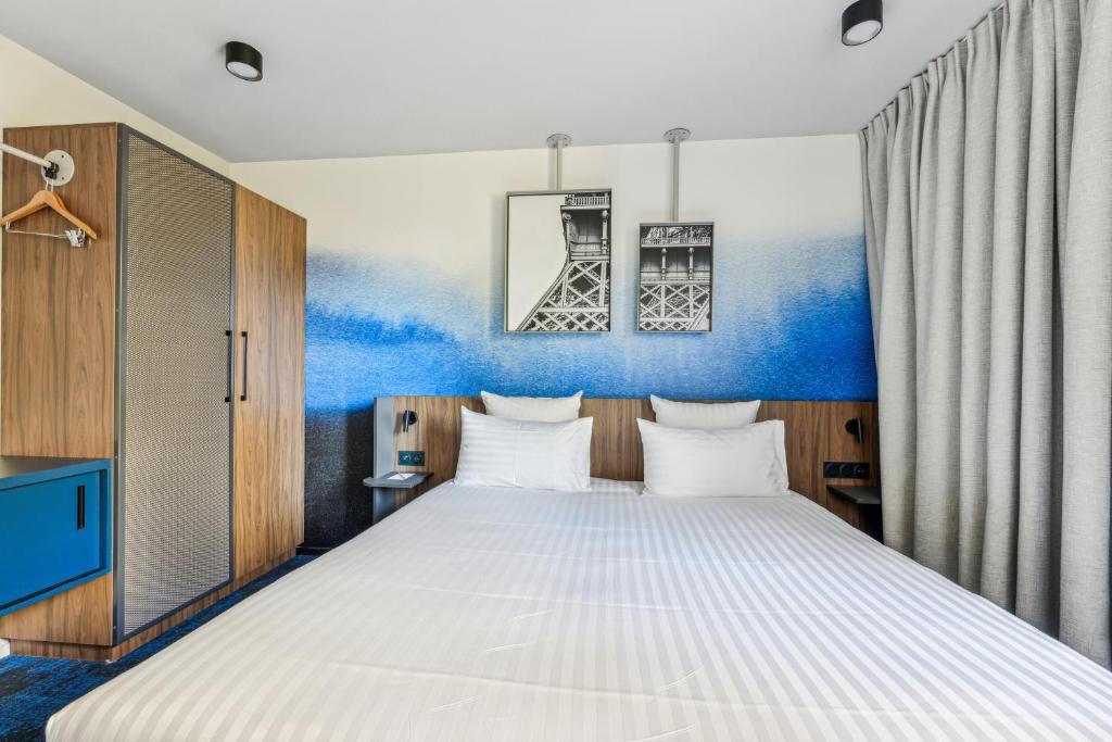 Hôtel AKENA Serris - Val d'Europe photo