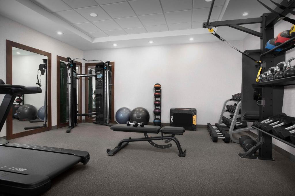 Fitness centrum a/nebo fitness zařízení v ubytování Home2 Suites by Hilton Phoenix Chandler