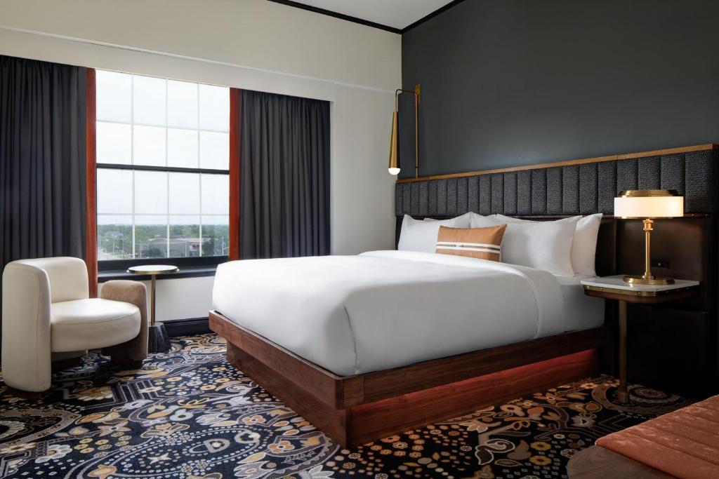 The LaSalle Hotel, Bryan College Station, a Tribute Portfolio Hotel - King Room