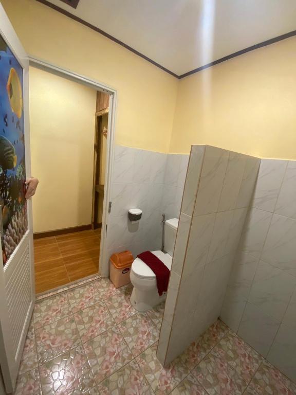 Koupelna v ubytování Baan Panseng Bungalow