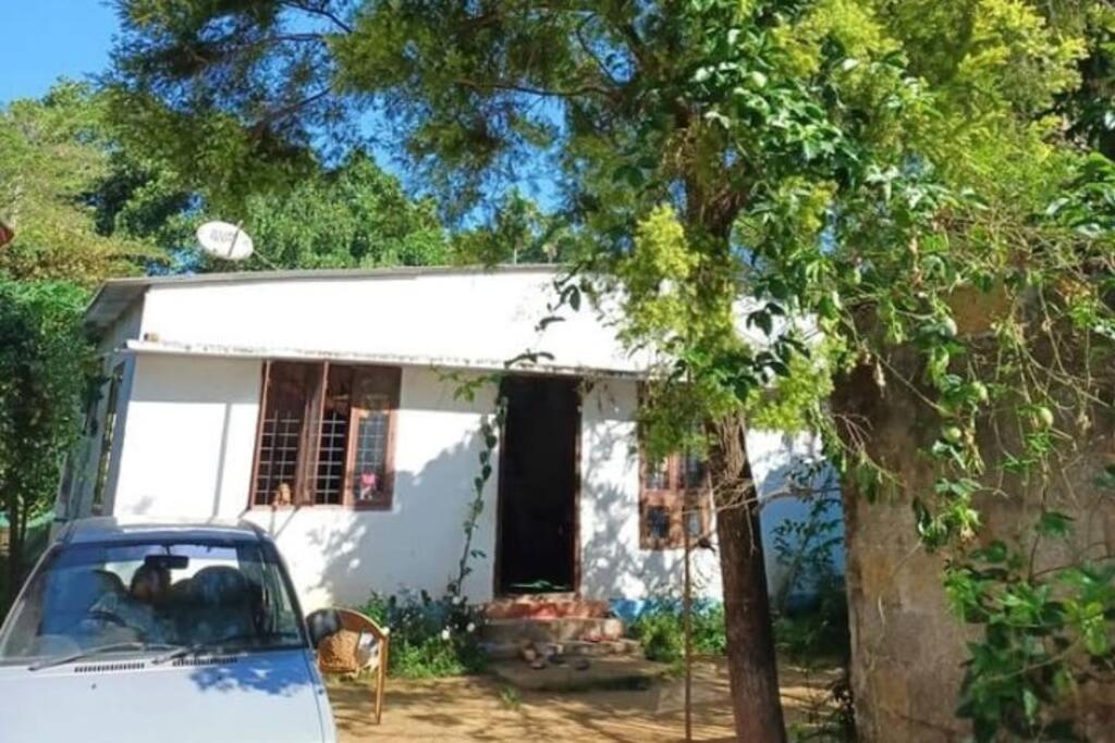 Το κτήριο όπου στεγάζεται  το διαμέρισμα