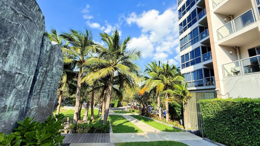 unixx seaview hotel - Resim 5