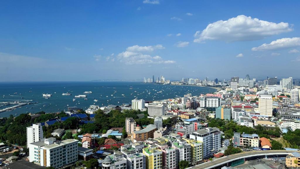 unixx seaview hotel - Resim 35