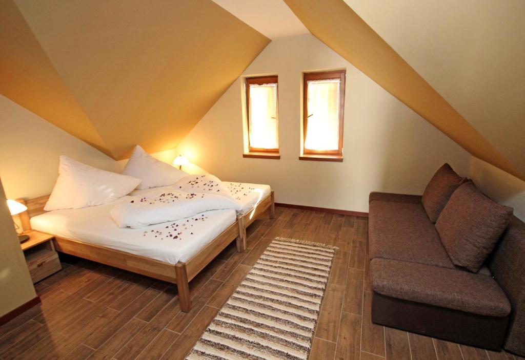Penzión Kállai a Vináreň - Tweepersoonskamer Met Extra Bed
