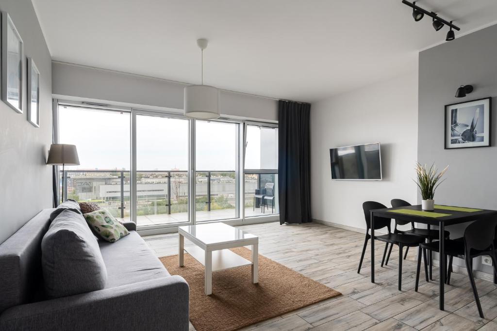 Poznań Apartments Towarowa - One-Bedroom Superior Apartment