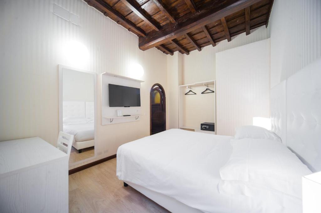 Trevi 41 Hotel - Resim 37