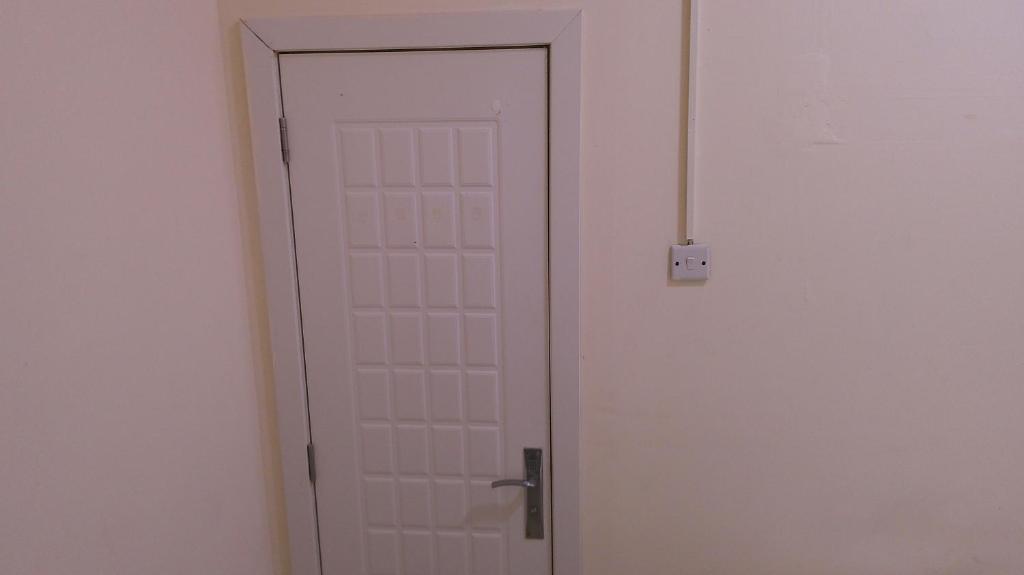 Foto de la galeria de Ruby Star Budget Room with Shared Washroom Access G06 a Dubai