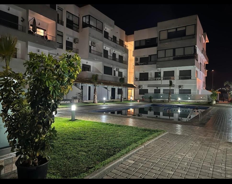 Το κτήριο όπου στεγάζεται  το διαμέρισμα