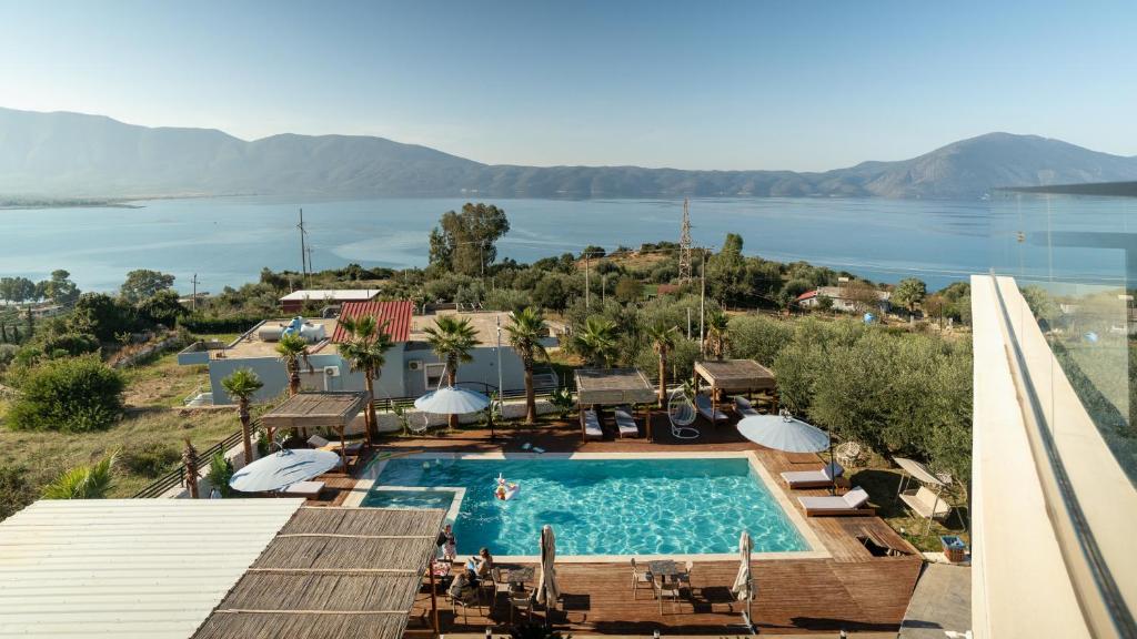 Sea Queen Luxury Hotel