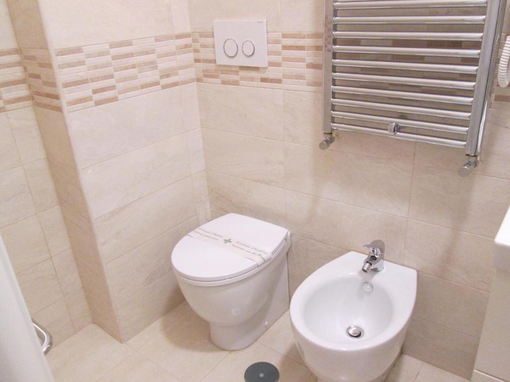 Un baño de Trevi Elegance Suite