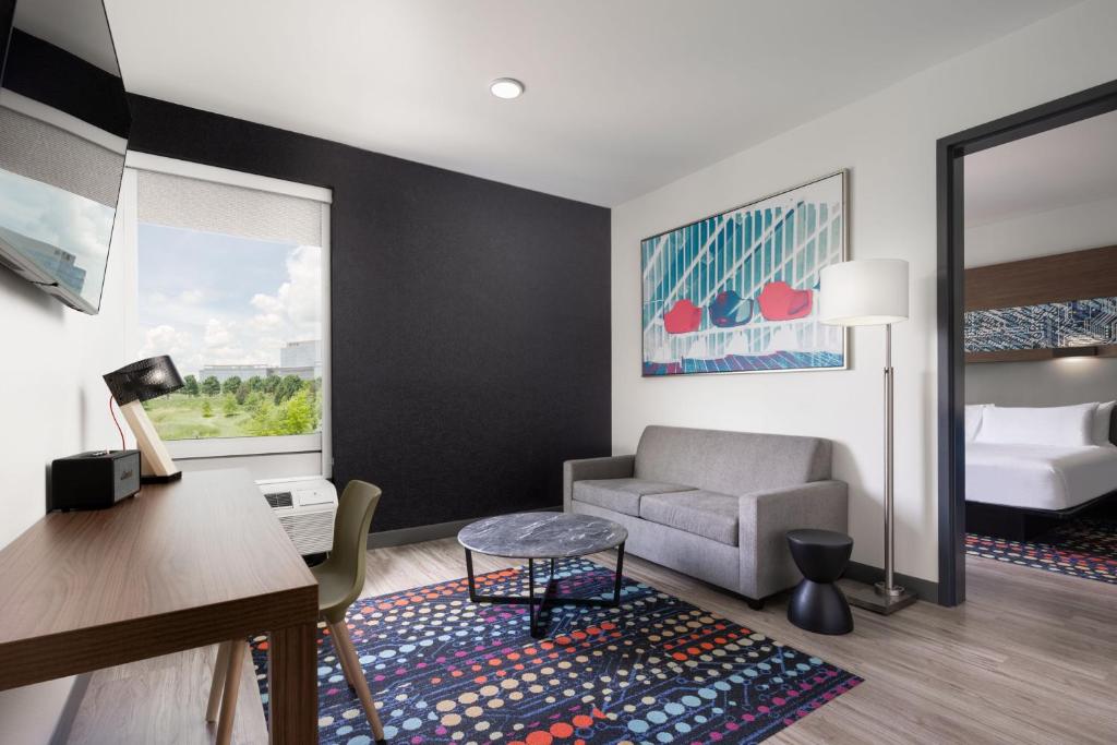 Aloft by Marriott Cleveland Beachwood photo