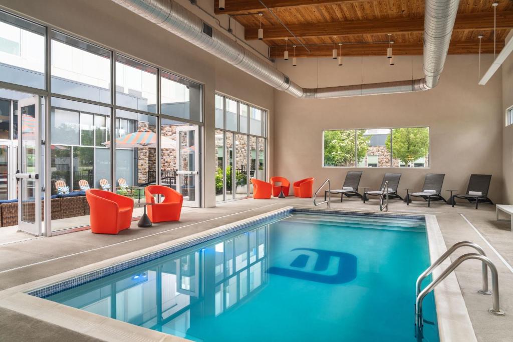 Aloft by Marriott Cleveland Beachwood photo