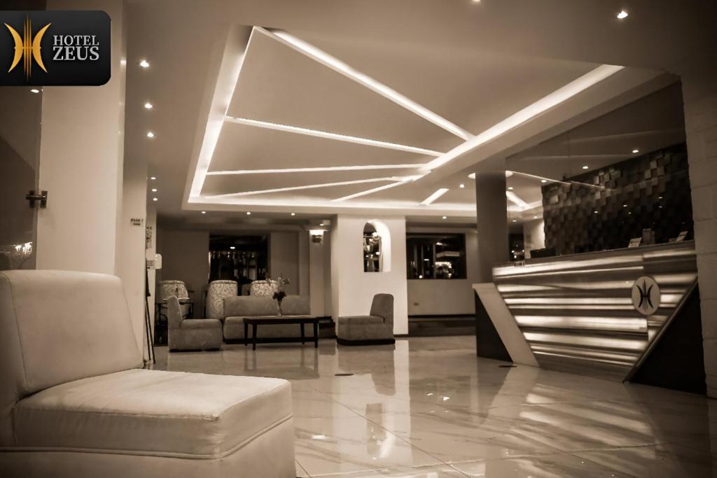 Posezení v ubytování Hotel Zeus