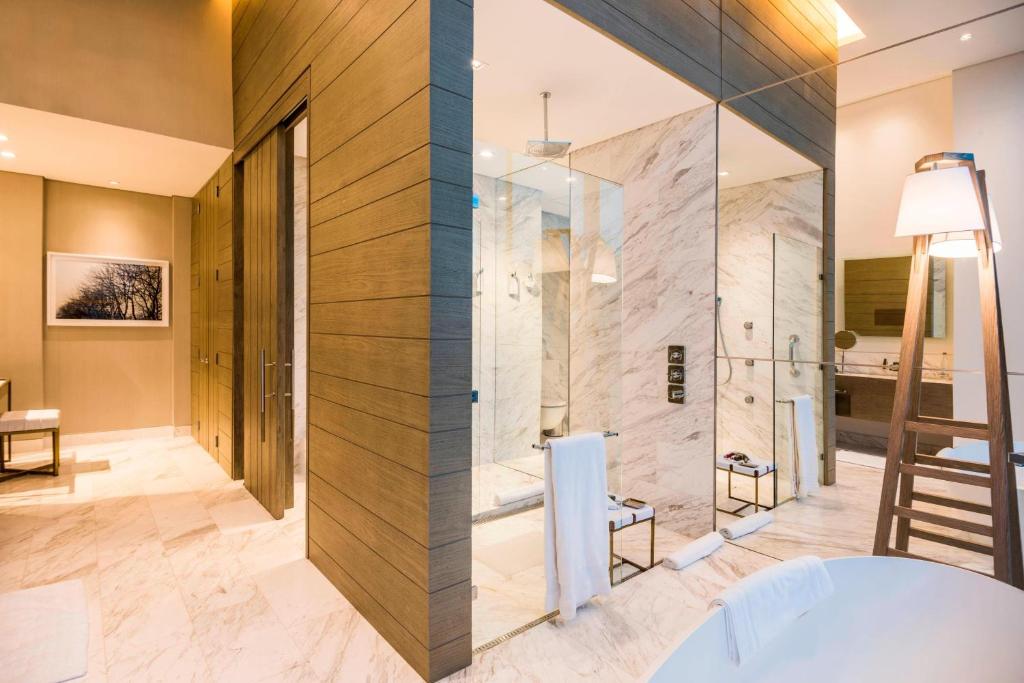 Koupelna v ubytování Medellin Marriott Hotel