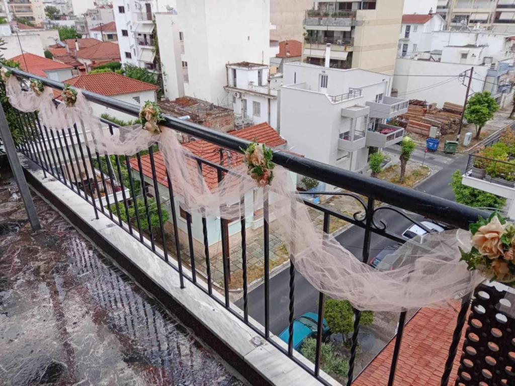 Balkón alebo terasa v ubytovaní Βόλος περιοχή Aγ Κωσταντίνος Ρετιρέ 3 κρεβατ με θέα το Πήλιο