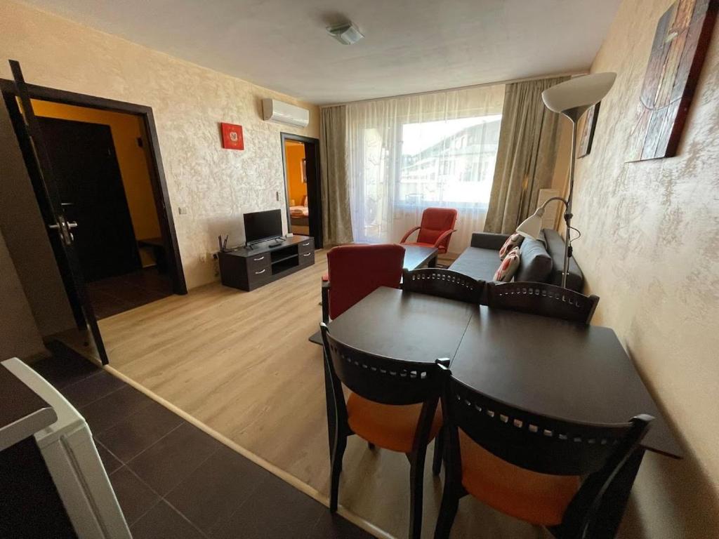 Posezení v ubytování Bansko Royal Towers Thea Apartment