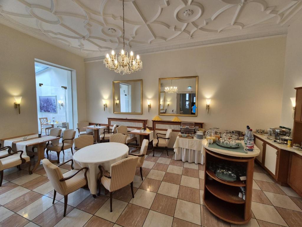 Uma área de estar em Hotel Beethoven