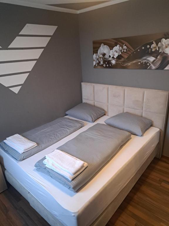 Fotografie z fotogalerie ubytování Hotel A8 Lukas bei Blue v Augsburgu