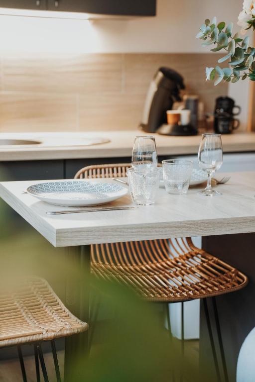 -Les Petits Ga!llards- 3 Studios à Thèmes - Superior Studio