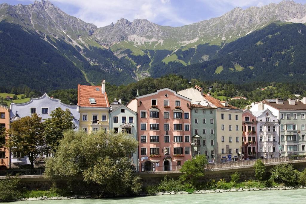 Afbeelding uit fotogalerij van Hotel Mondschein in Innsbruck