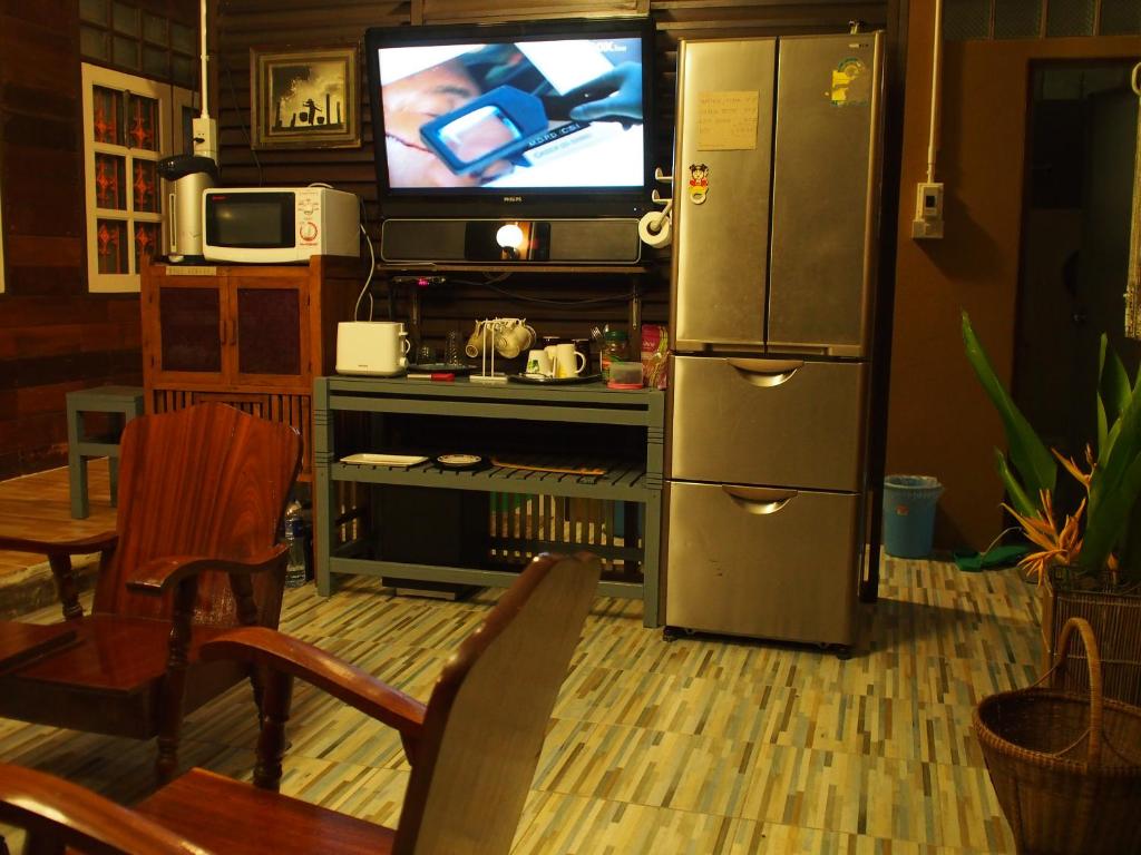 Chommuang Guest House - 3