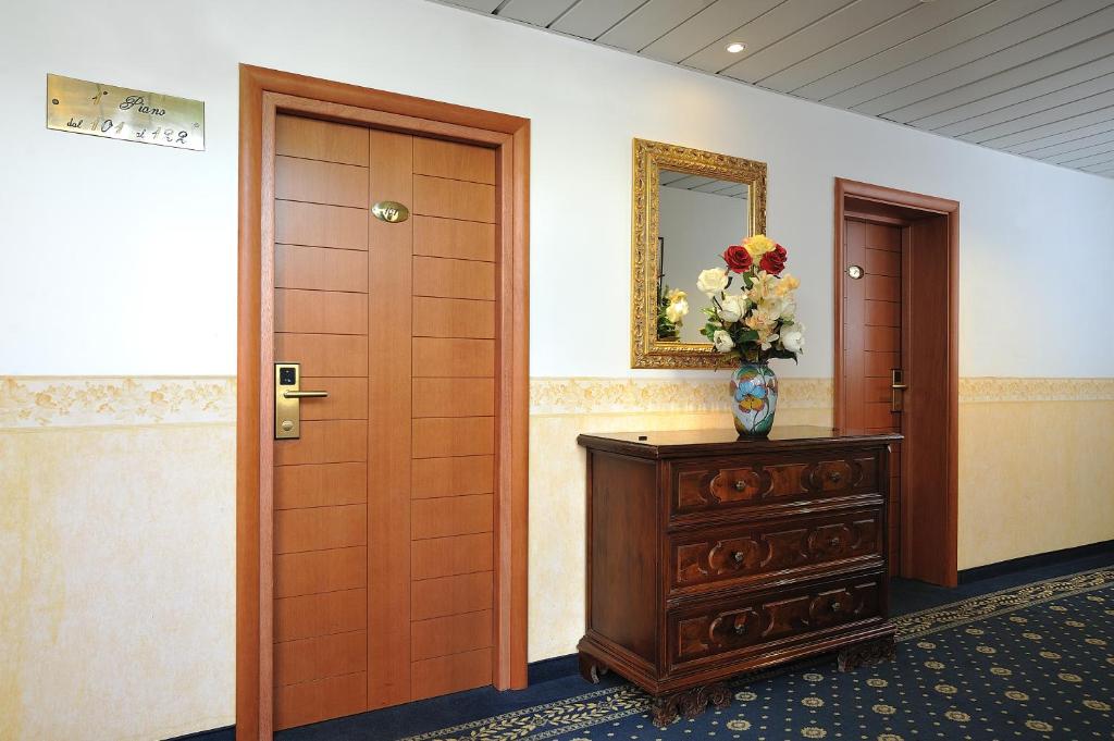 Hotel Vittoria - Nuova Gestione - Resim 39